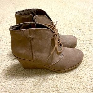 Women’s Booties